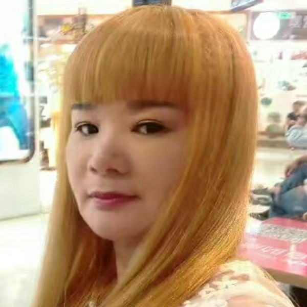 冷眸壮观依妹子的照片