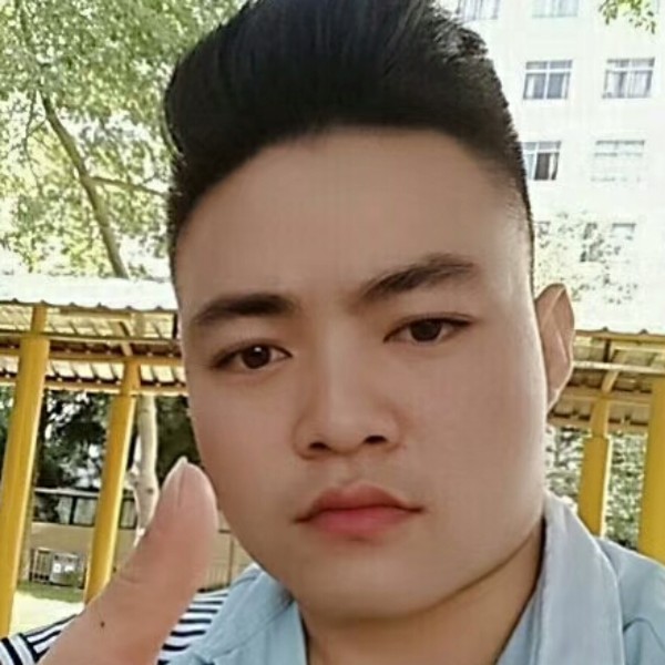 ，小威的照片