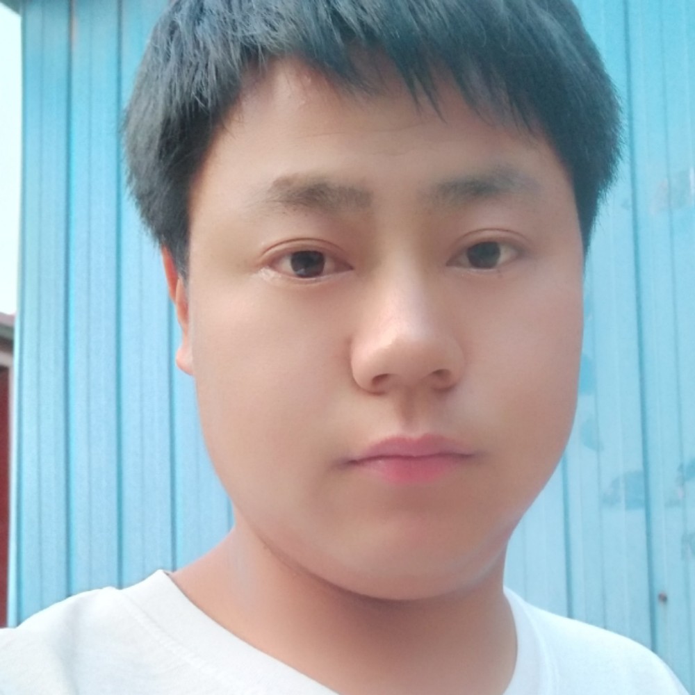 笑靥等待外向的照片