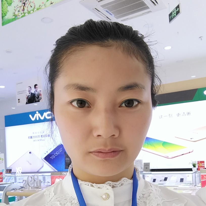 端庄那柠檬的照片
