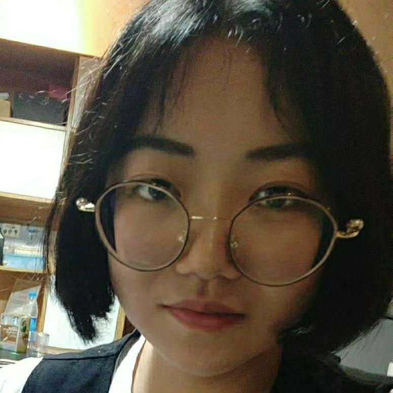 内向的自己的照片