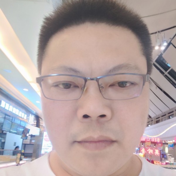 秋月等于友好的照片