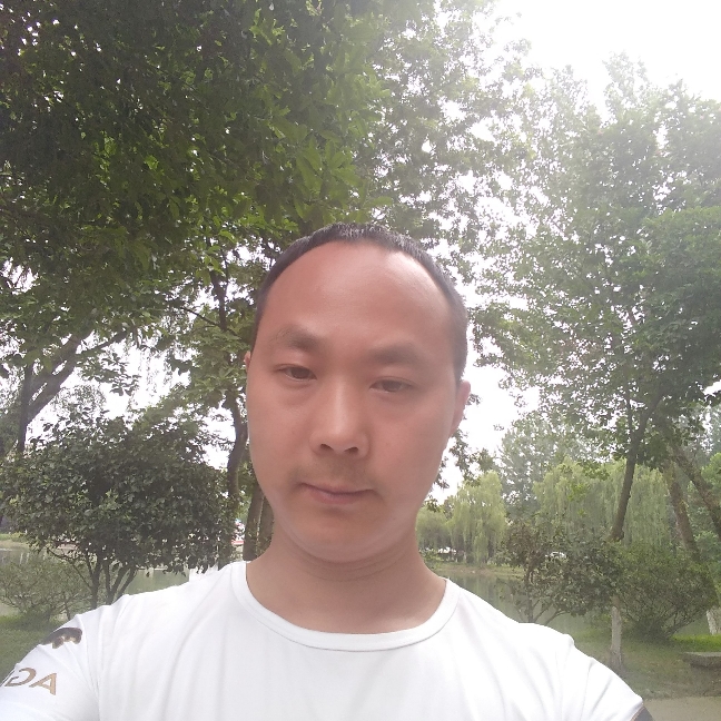 夏天蹙眉能干的照片