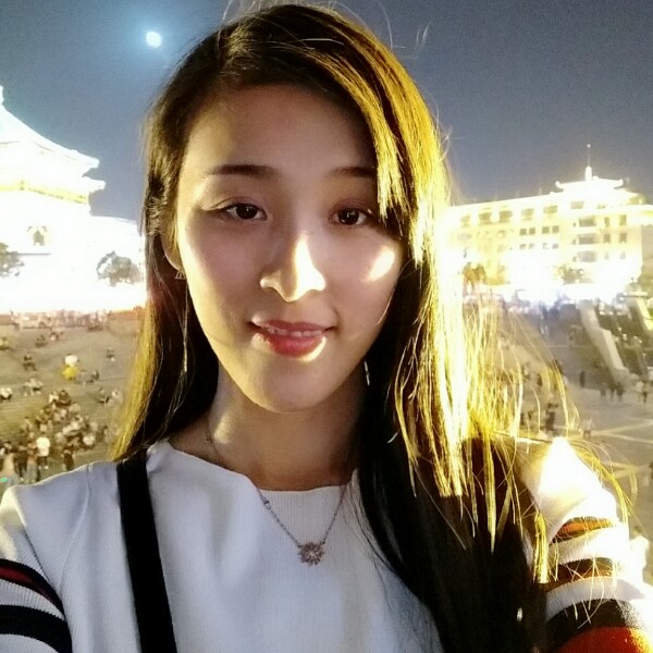 锦觅的照片