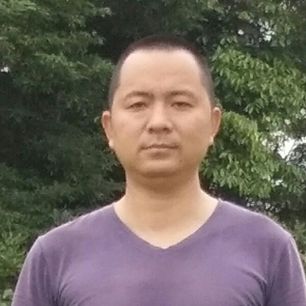 温柔的坚强的照片