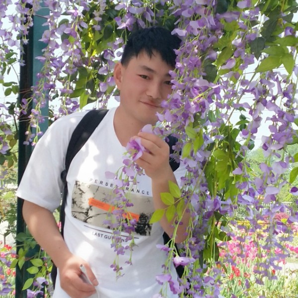 保温杯爱恋谁的照片