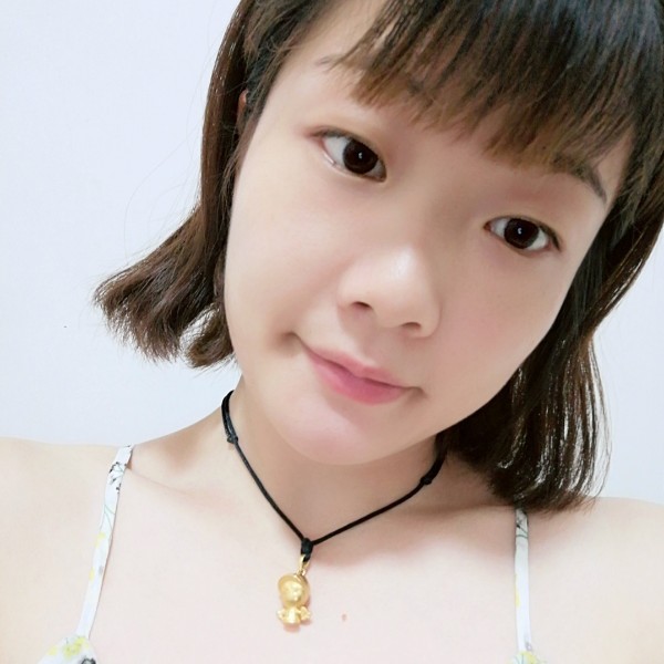 含蓄滑板的照片