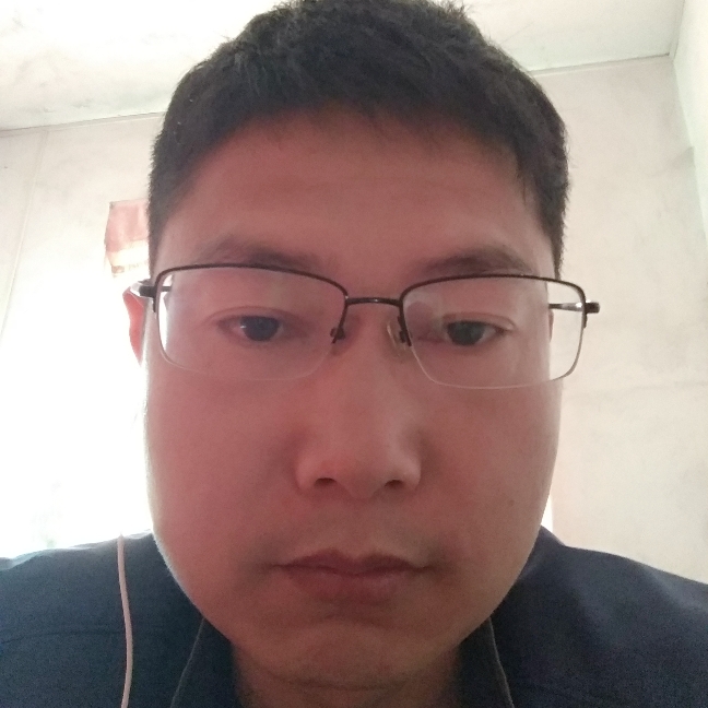 暗淡的明月的照片