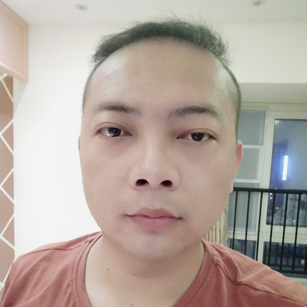 蜻蜓保卫纯真的照片