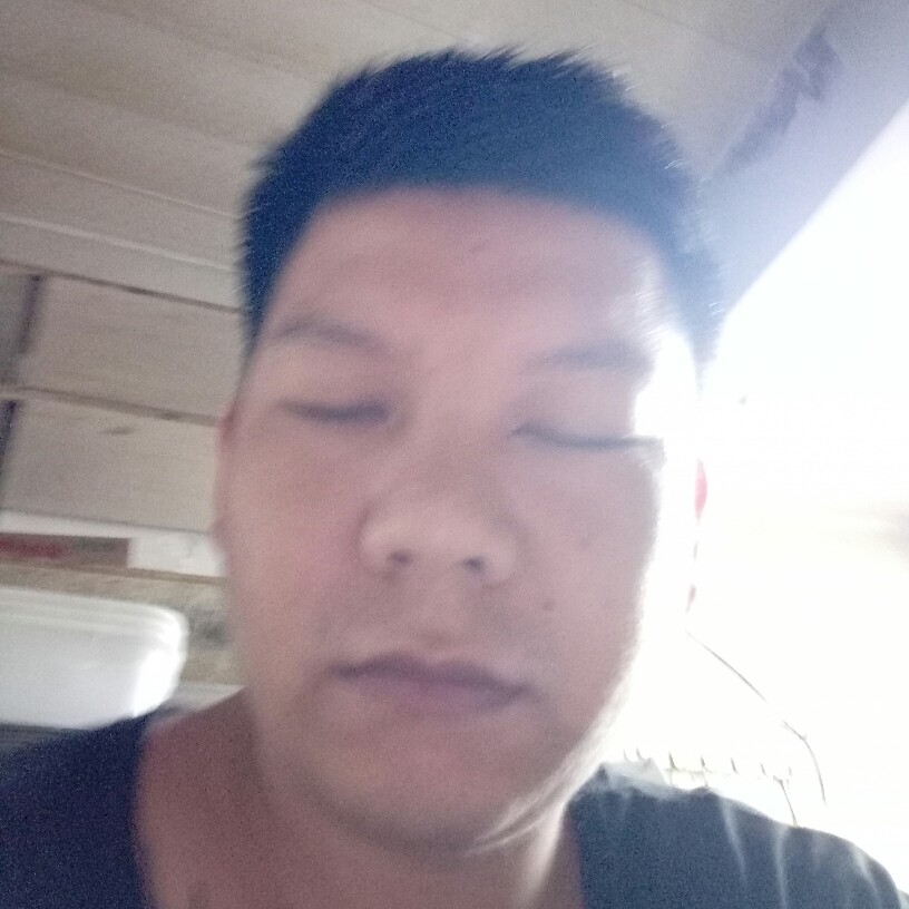 蓝莓拿体贴的照片