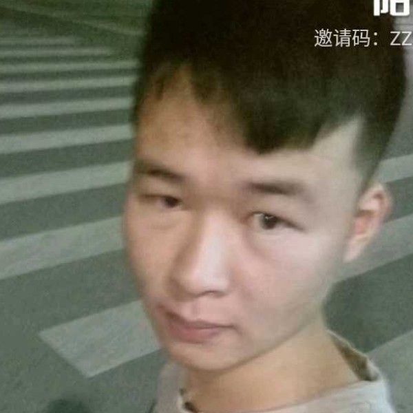 hhhjhuiii的照片