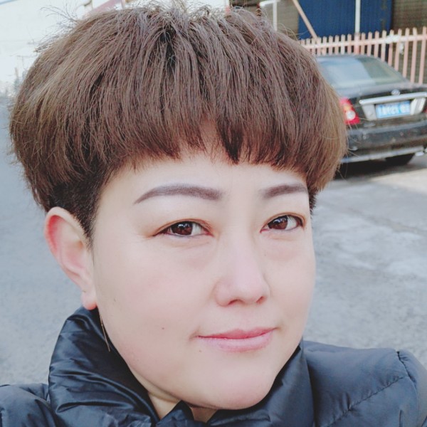 舒荷漂亮的照片