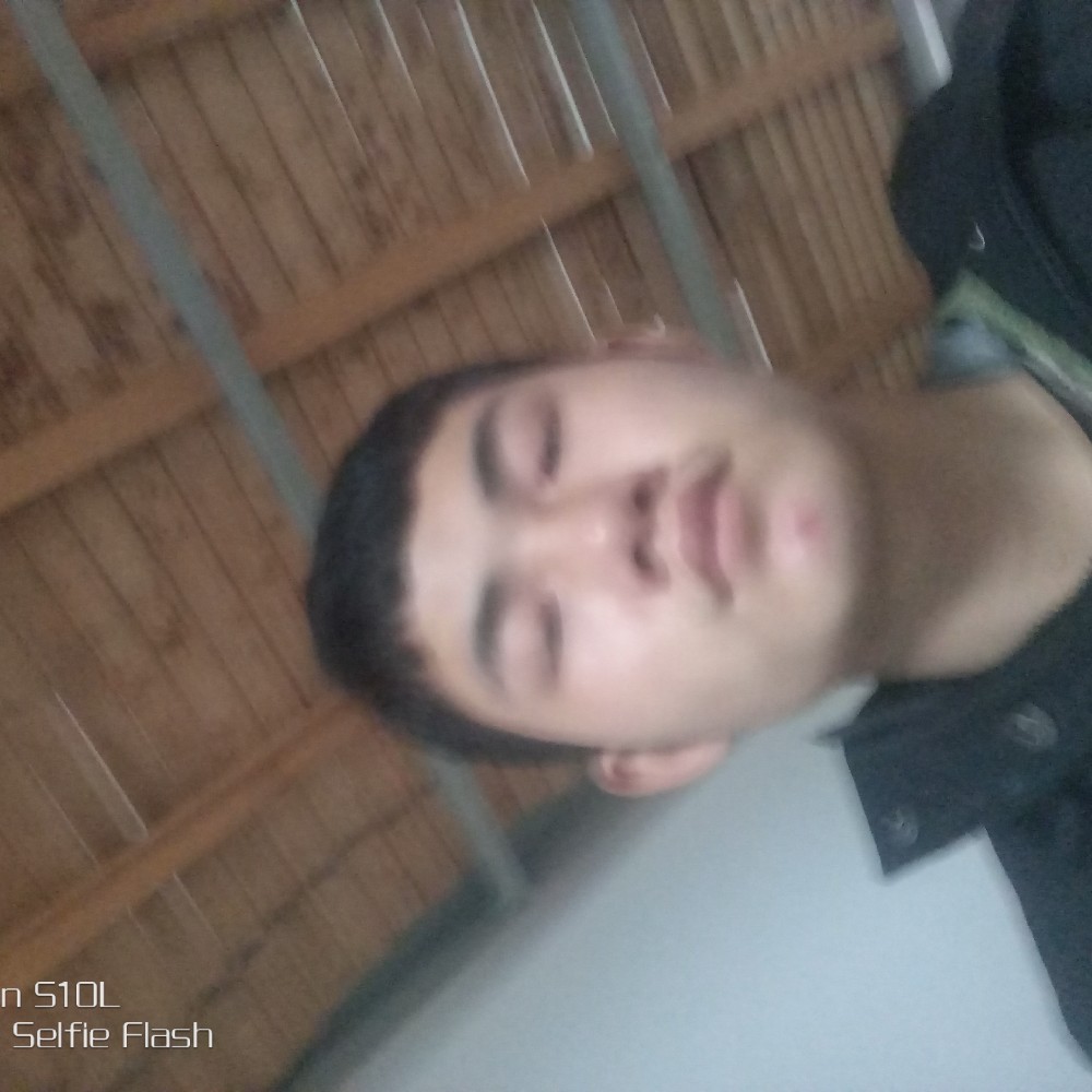 深情相许南鸢的照片