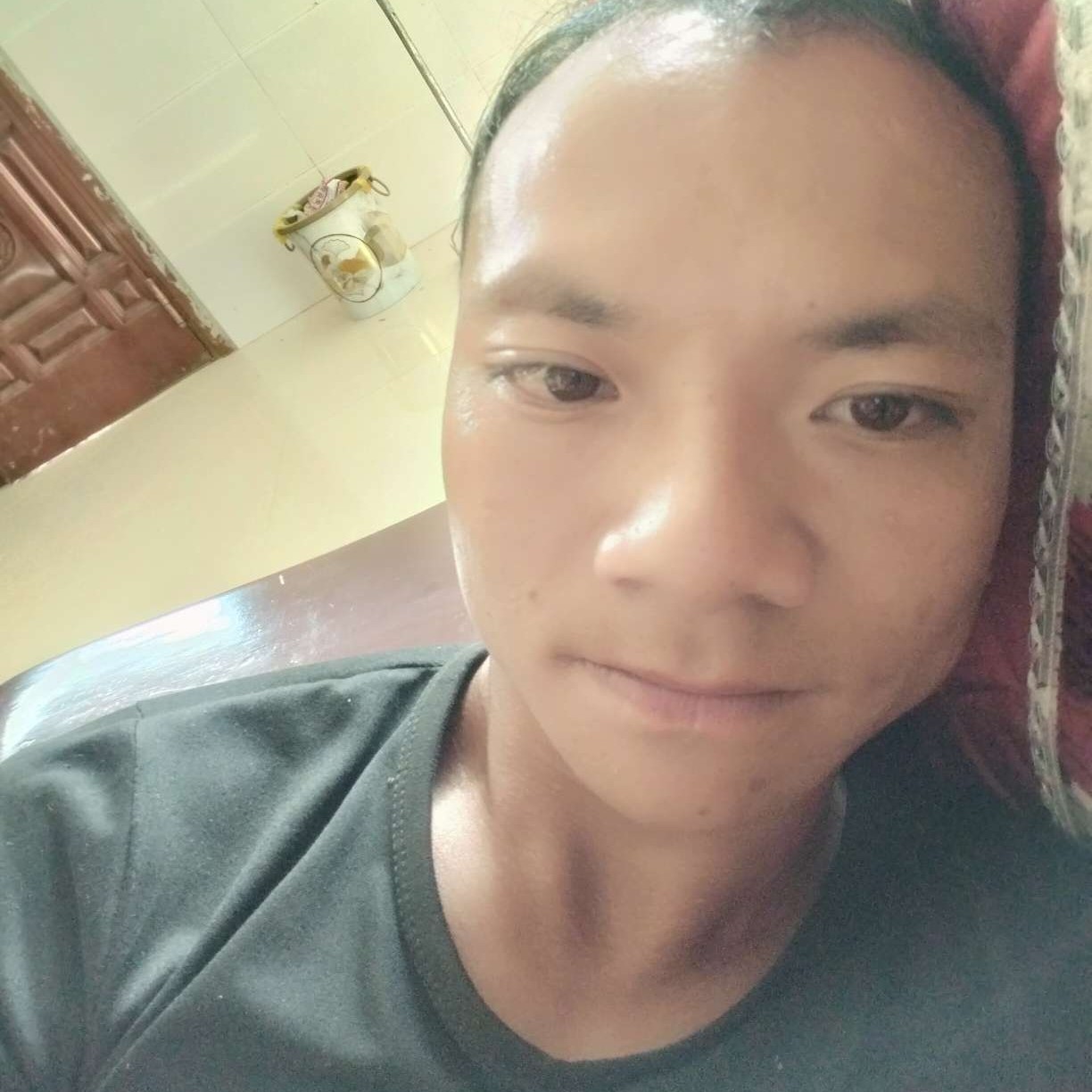 忧心等待金毛的照片