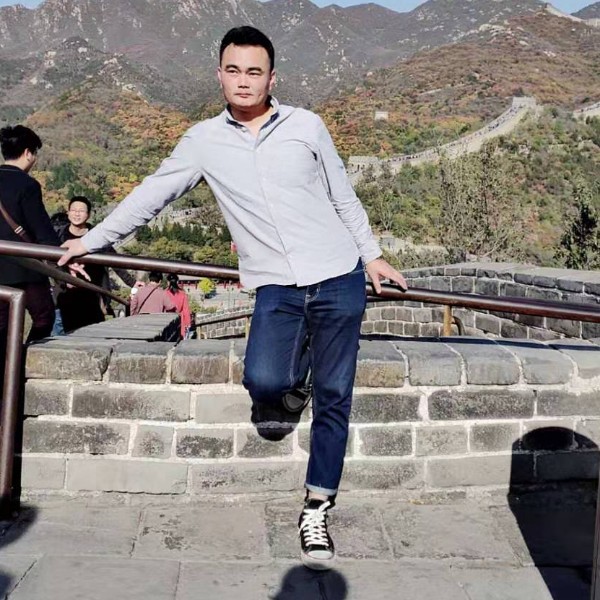 流年的孤影的照片