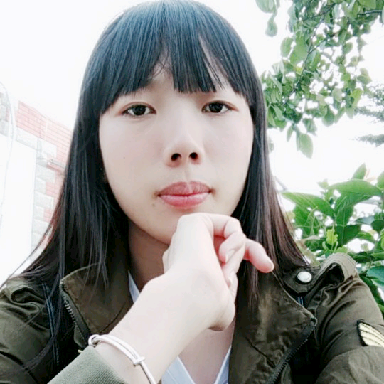 靓丽女王的照片