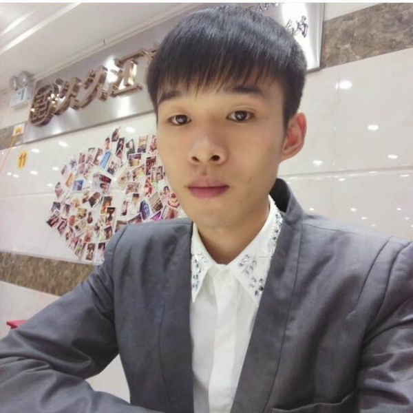 烂漫迎星月的照片