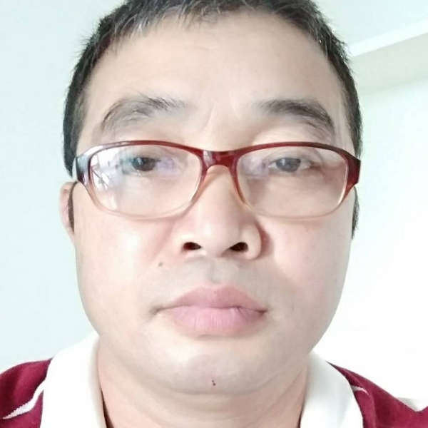 张先明的照片