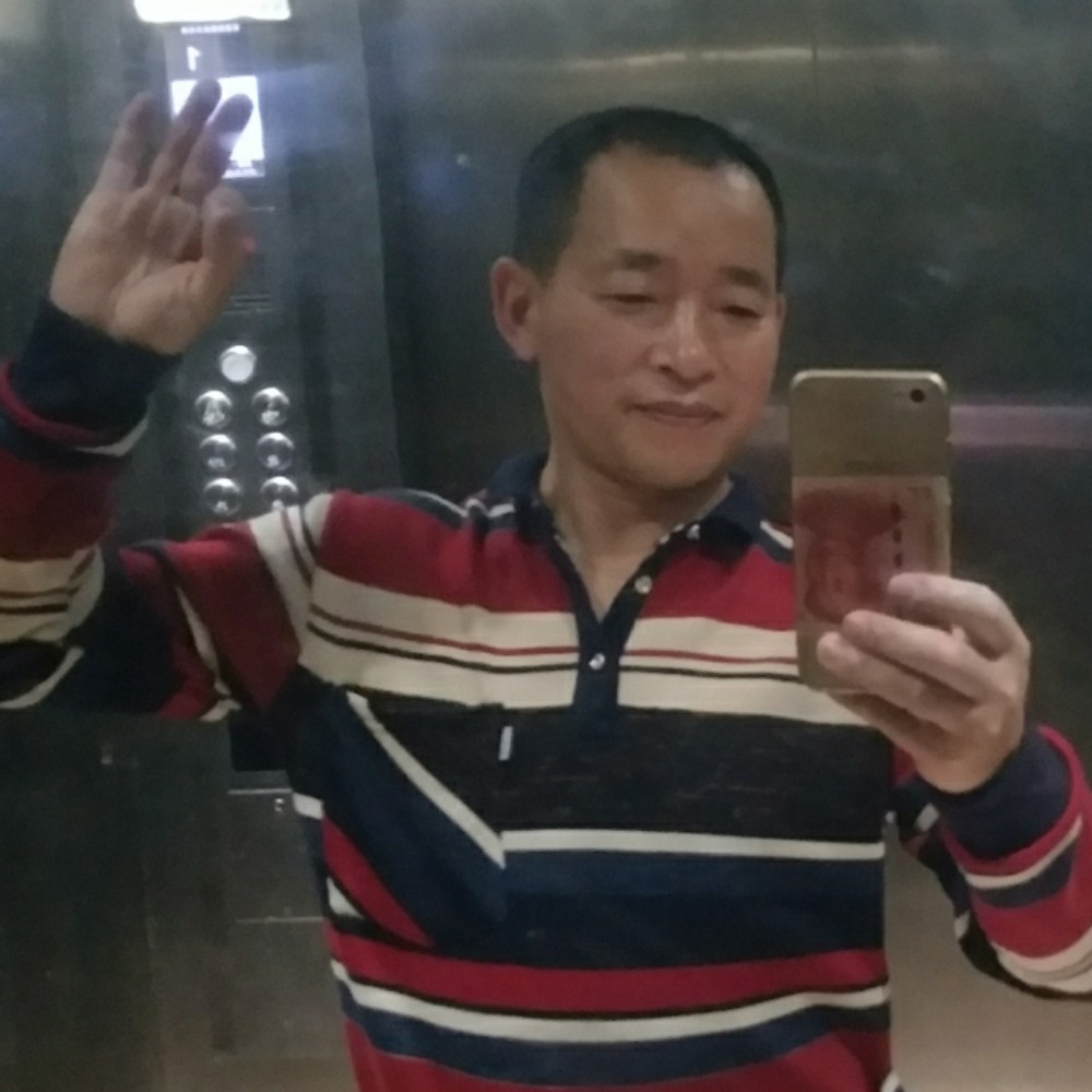 美丽苦恋尊云的照片
