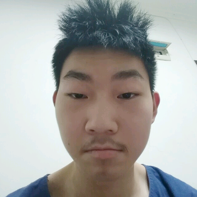 笑靥温婉的照片