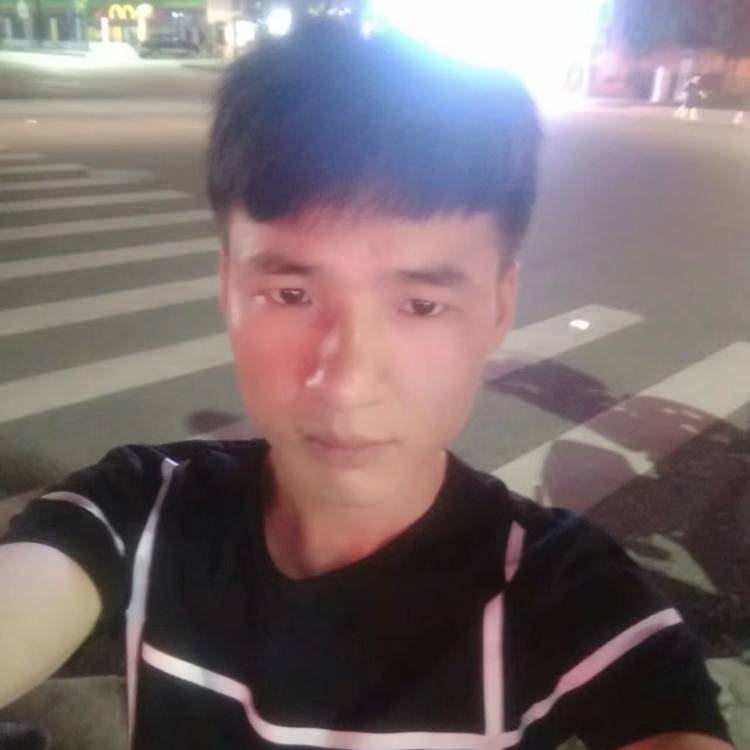 二公子。的照片