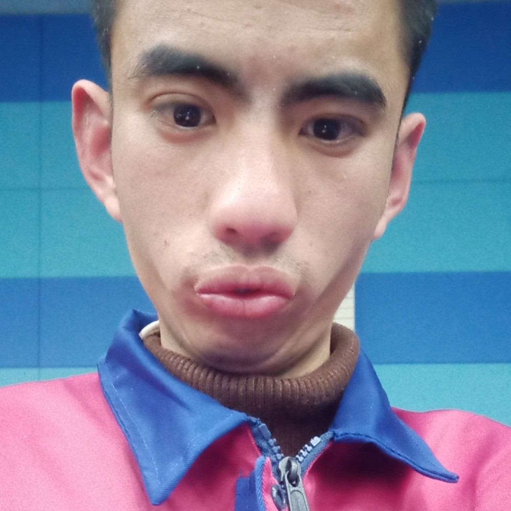 苏加成的照片
