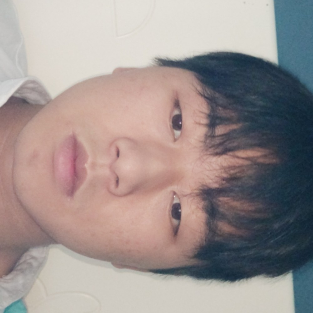 老迟到蹁跹青衫的照片