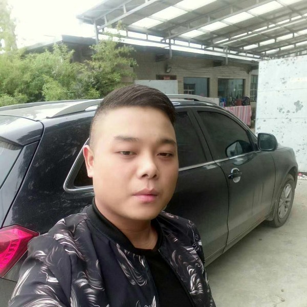 阔达碧影的照片