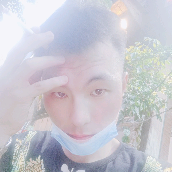 倒霉的熊孩子的照片