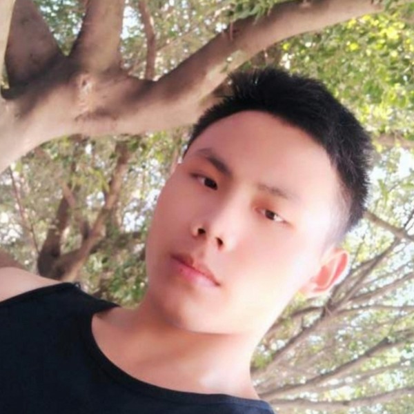 等待与陪伴的照片