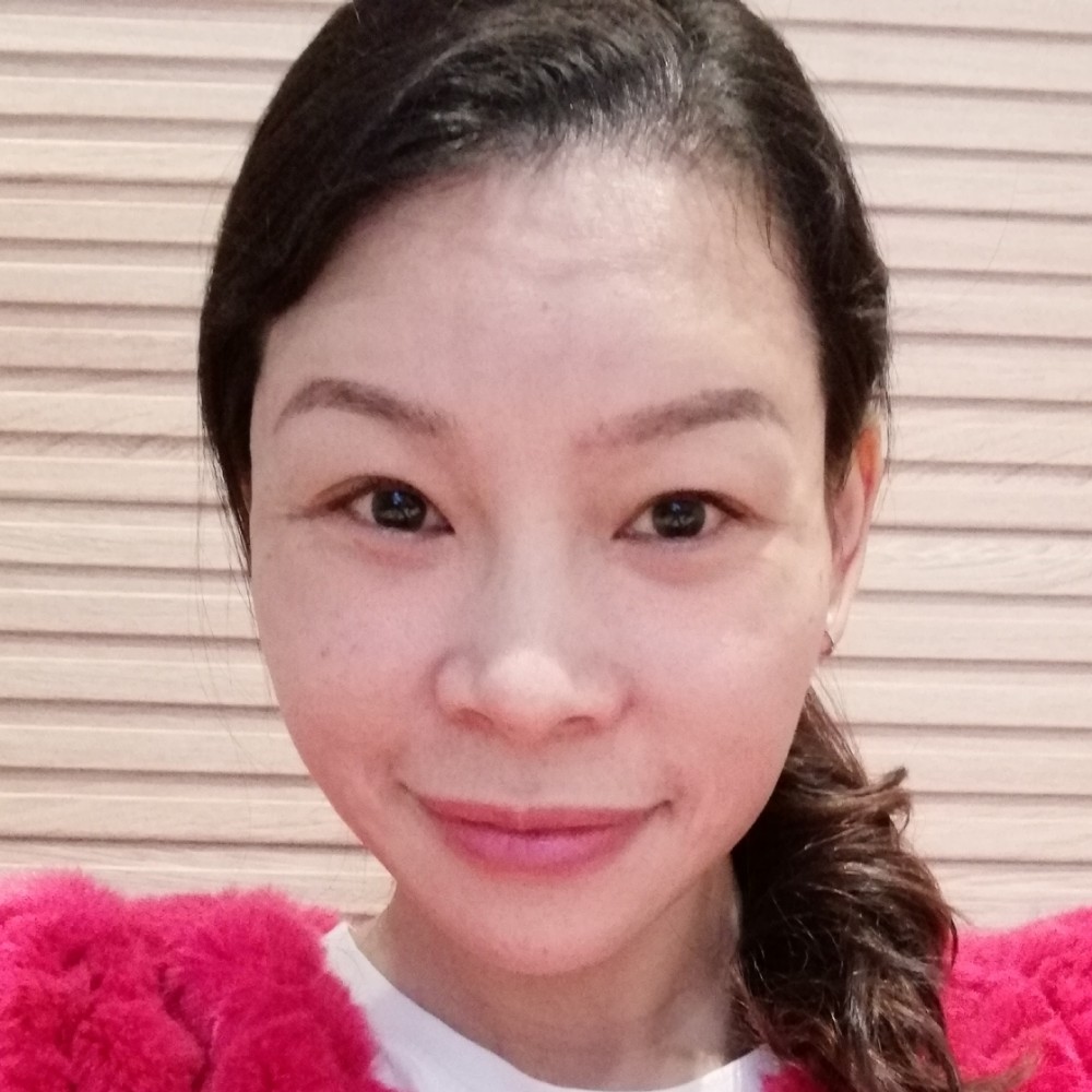 曾芒的照片