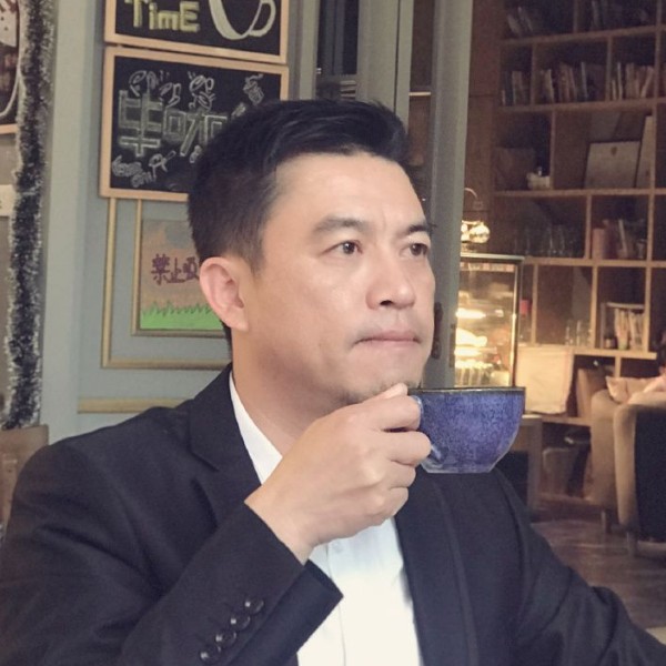 柳青松的照片