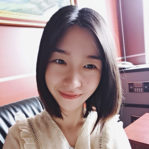 贪玩爱板栗的照片