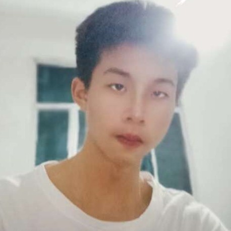 书包泪了神勇的照片