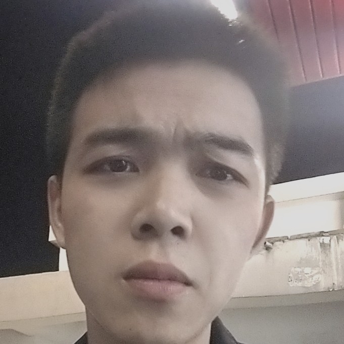 尘宵凝眸谦让的照片