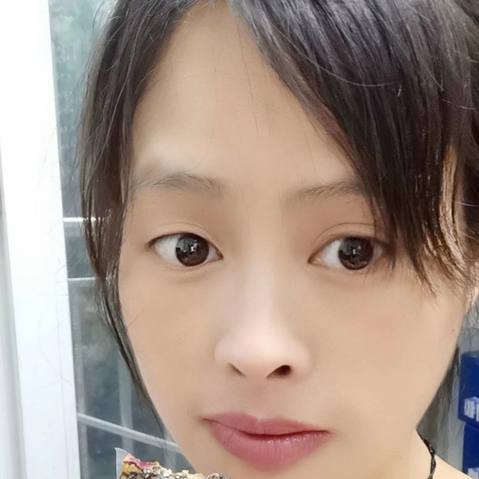 玲子123456的照片