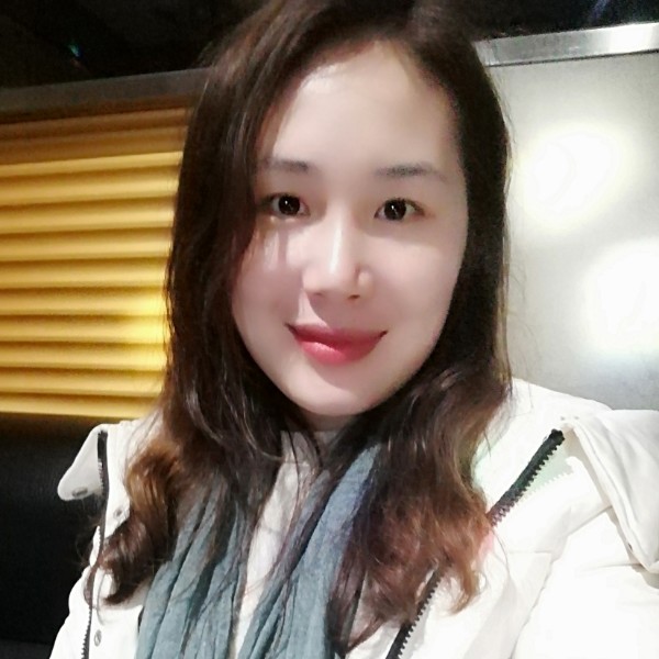 锦瑟华年的照片