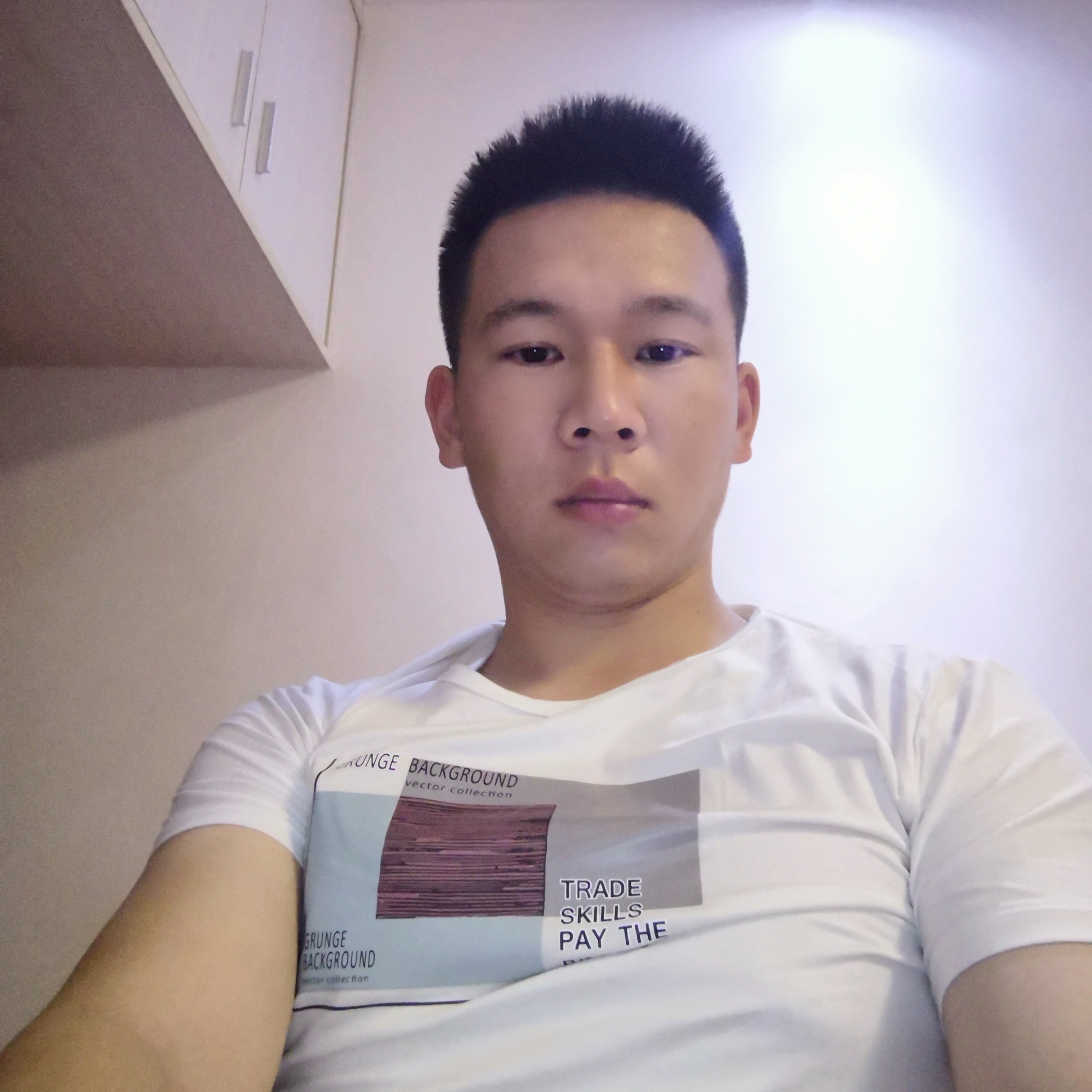 激情拾忆砖头的照片