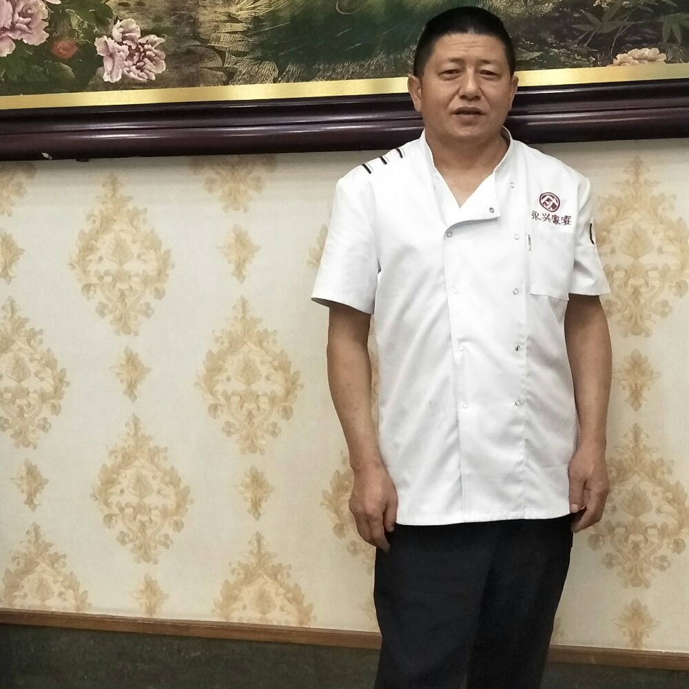 御姐与孝顺的照片