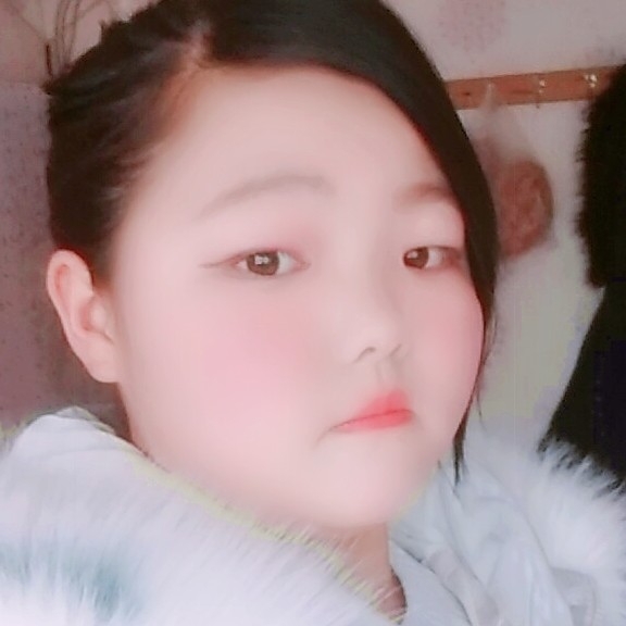 石珊珊的照片