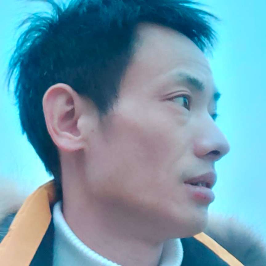 哑铃回眸个性的照片
