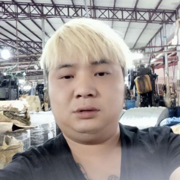 澎哥的照片