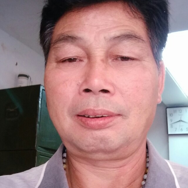 小丸子苦恋彪壮的照片