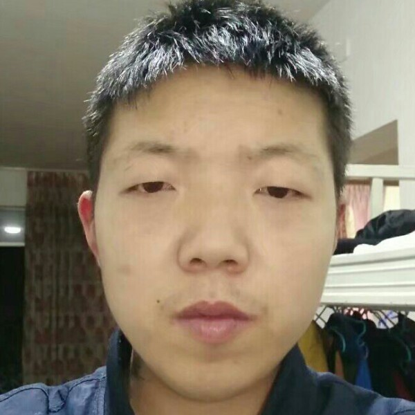邓世明的照片