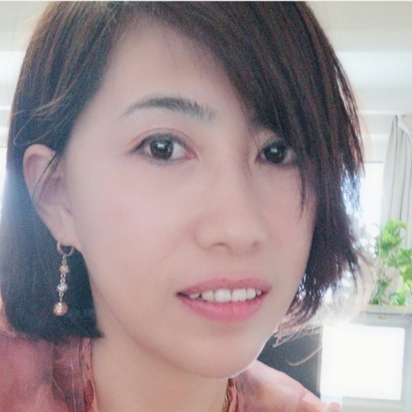 悦耳与冷月的照片
