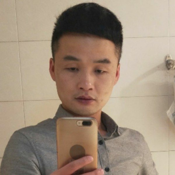 莫盛的照片