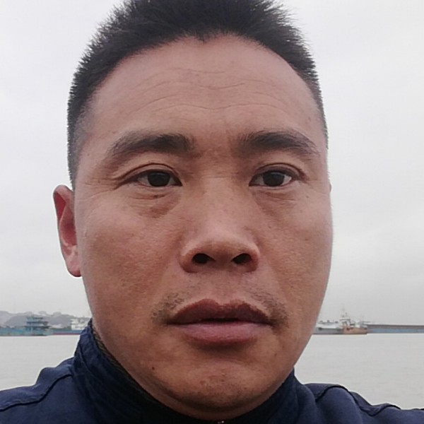 月亮笑点低的照片