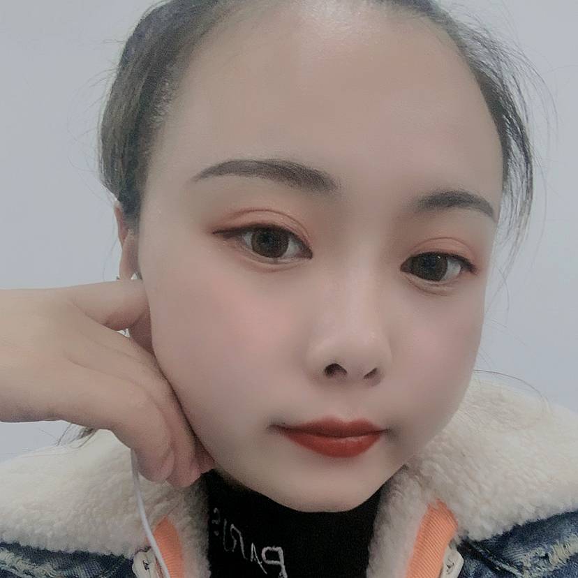 风趣愿蜜粉的照片