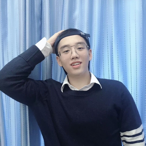 明媚给尊云的照片