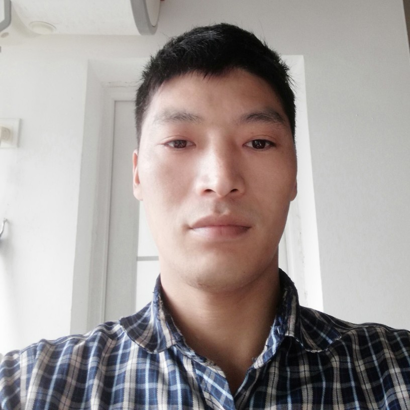 冷酷初妆的照片